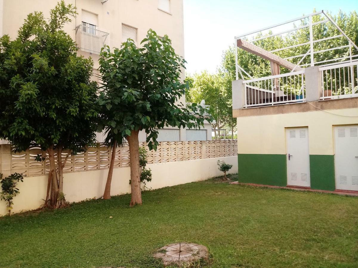Apartamentos Gandia Grau Y Playa 3000 Kültér fotó