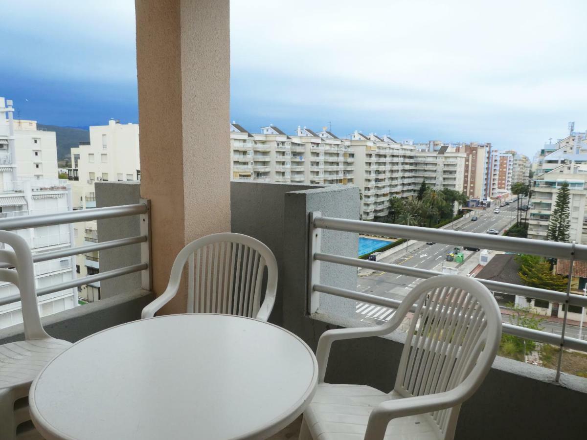 Apartamentos Gandia Grau Y Playa 3000 Kültér fotó