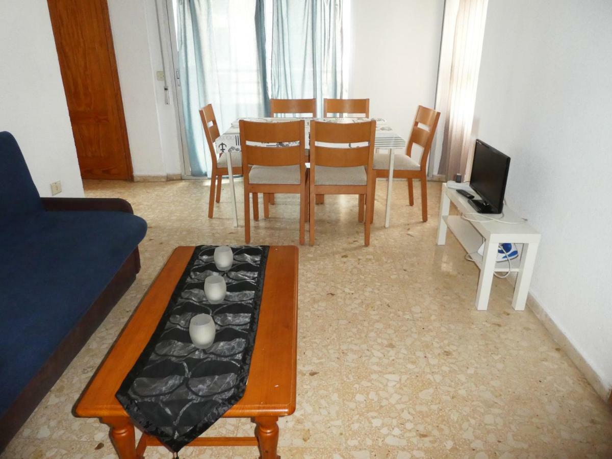 Apartamentos Gandia Grau Y Playa 3000 Kültér fotó