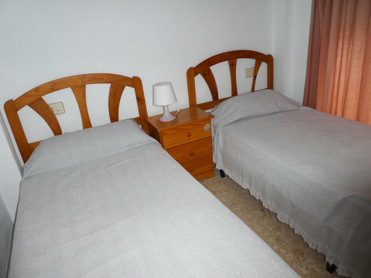 Apartamentos Gandia Grau Y Playa 3000 Kültér fotó