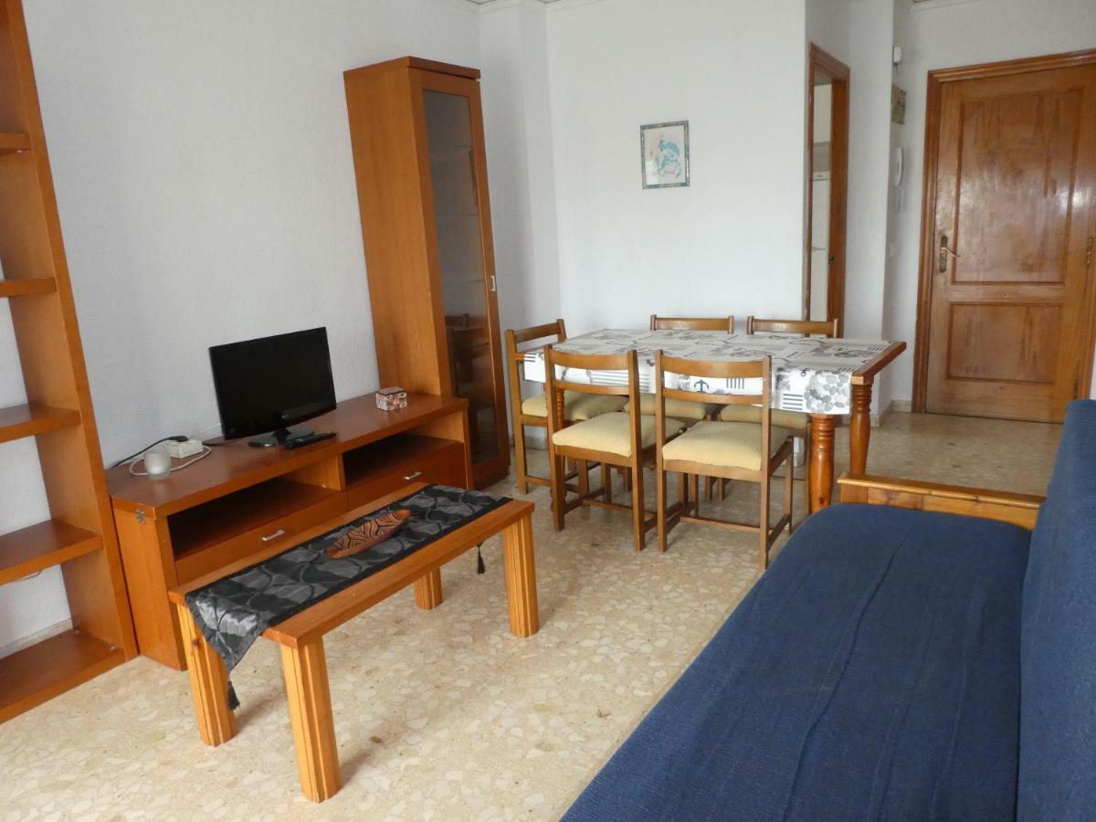 Apartamentos Gandia Grau Y Playa 3000 Kültér fotó