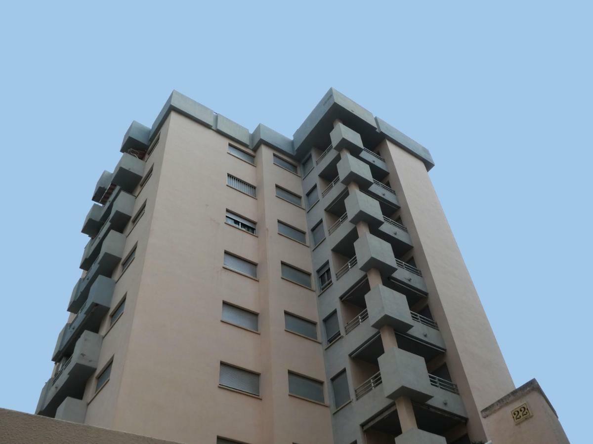 Apartamentos Gandia Grau Y Playa 3000 Kültér fotó
