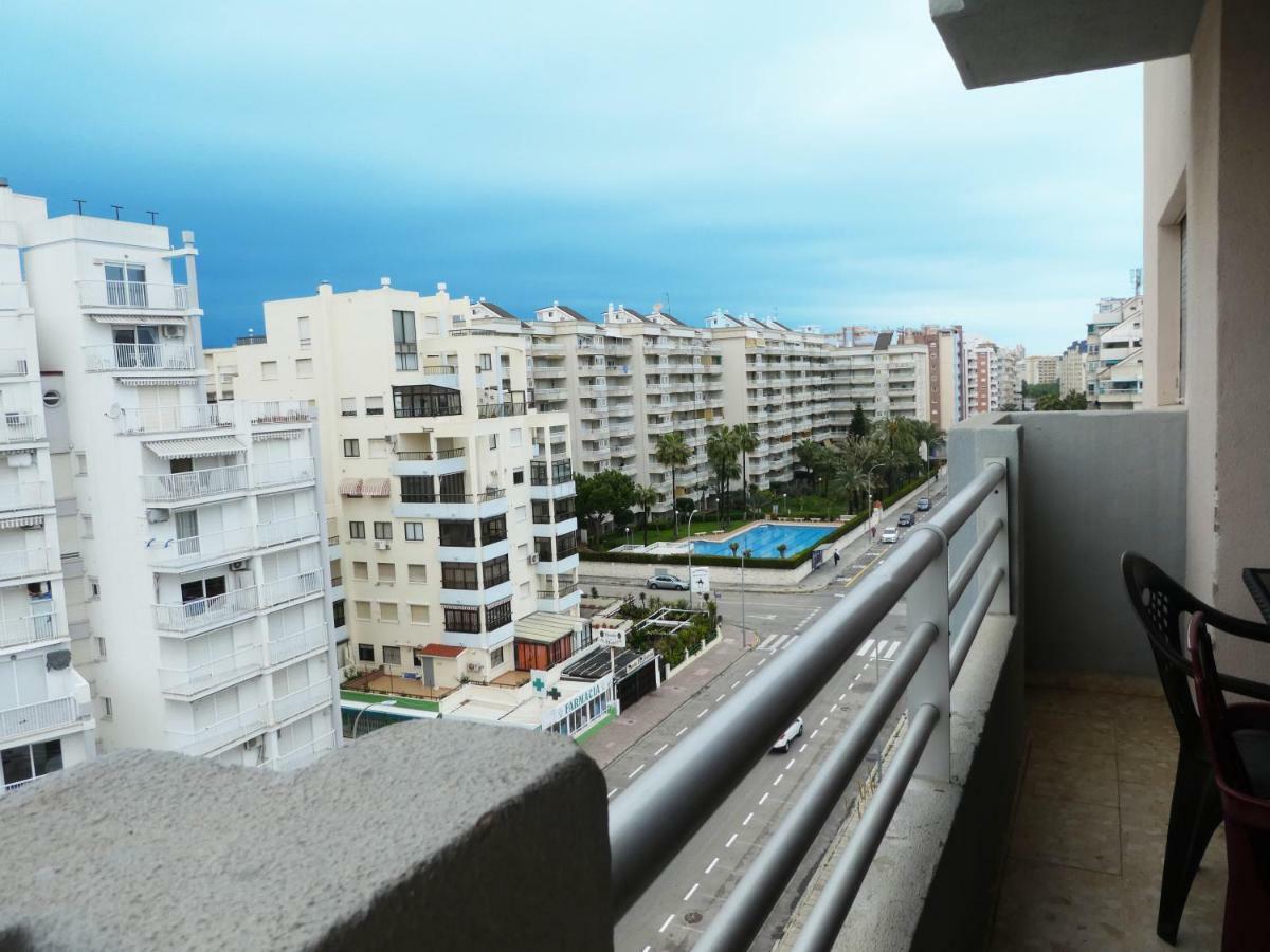 Apartamentos Gandia Grau Y Playa 3000 Kültér fotó
