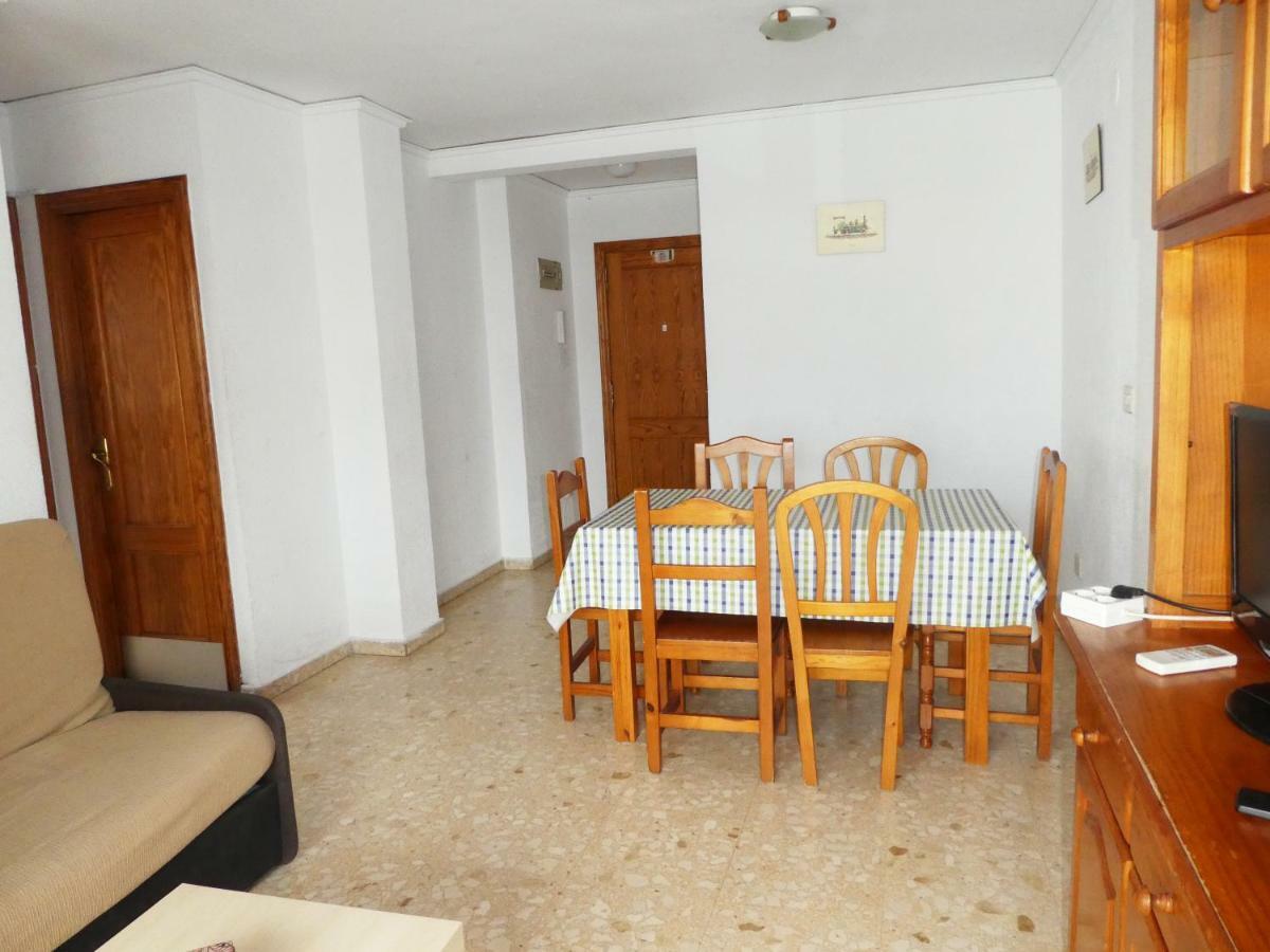 Apartamentos Gandia Grau Y Playa 3000 Kültér fotó