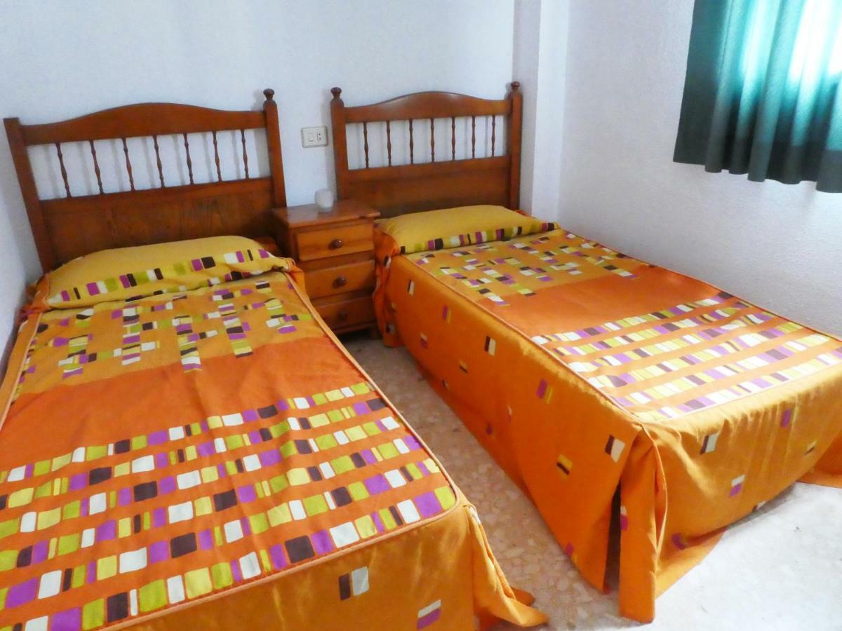 Apartamentos Gandia Grau Y Playa 3000 Kültér fotó