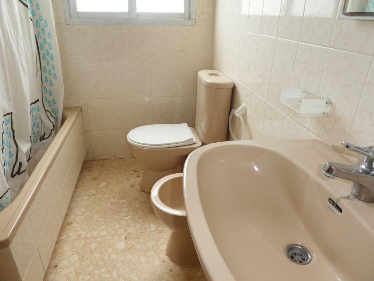 Apartamentos Gandia Grau Y Playa 3000 Kültér fotó